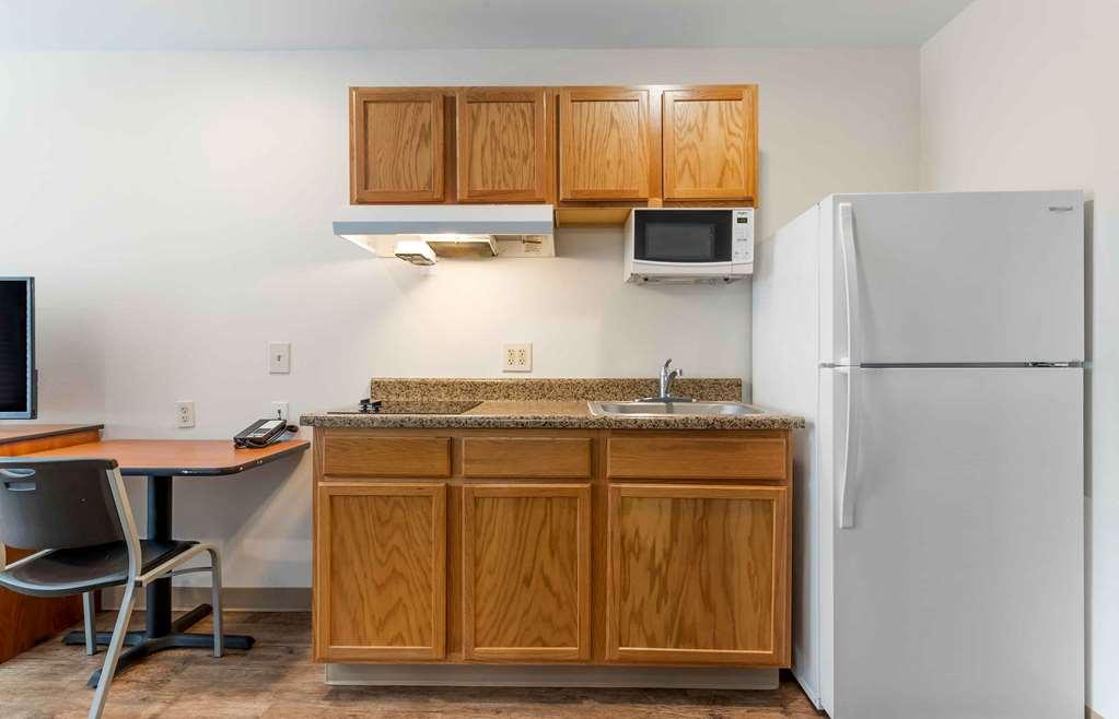 Extended Stay America Select Suites - Fayetteville - I-49 Room photo