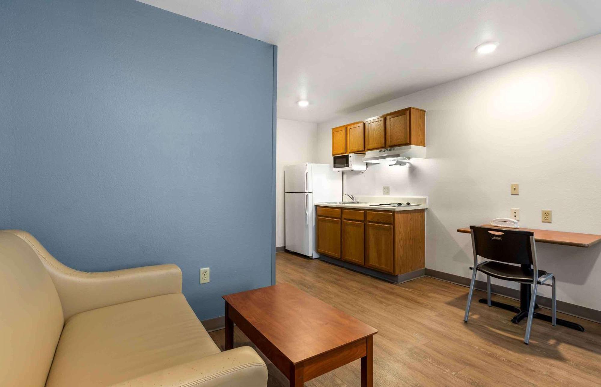 Extended Stay America Select Suites - Fayetteville - I-49 Exterior photo